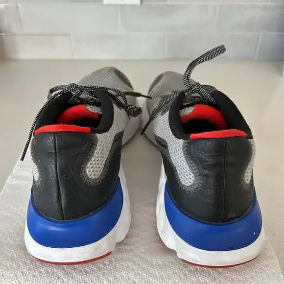 Nike Renew Run Men's Running Trainers Shoes Grey CK6357 009 - Picture 2 of 2